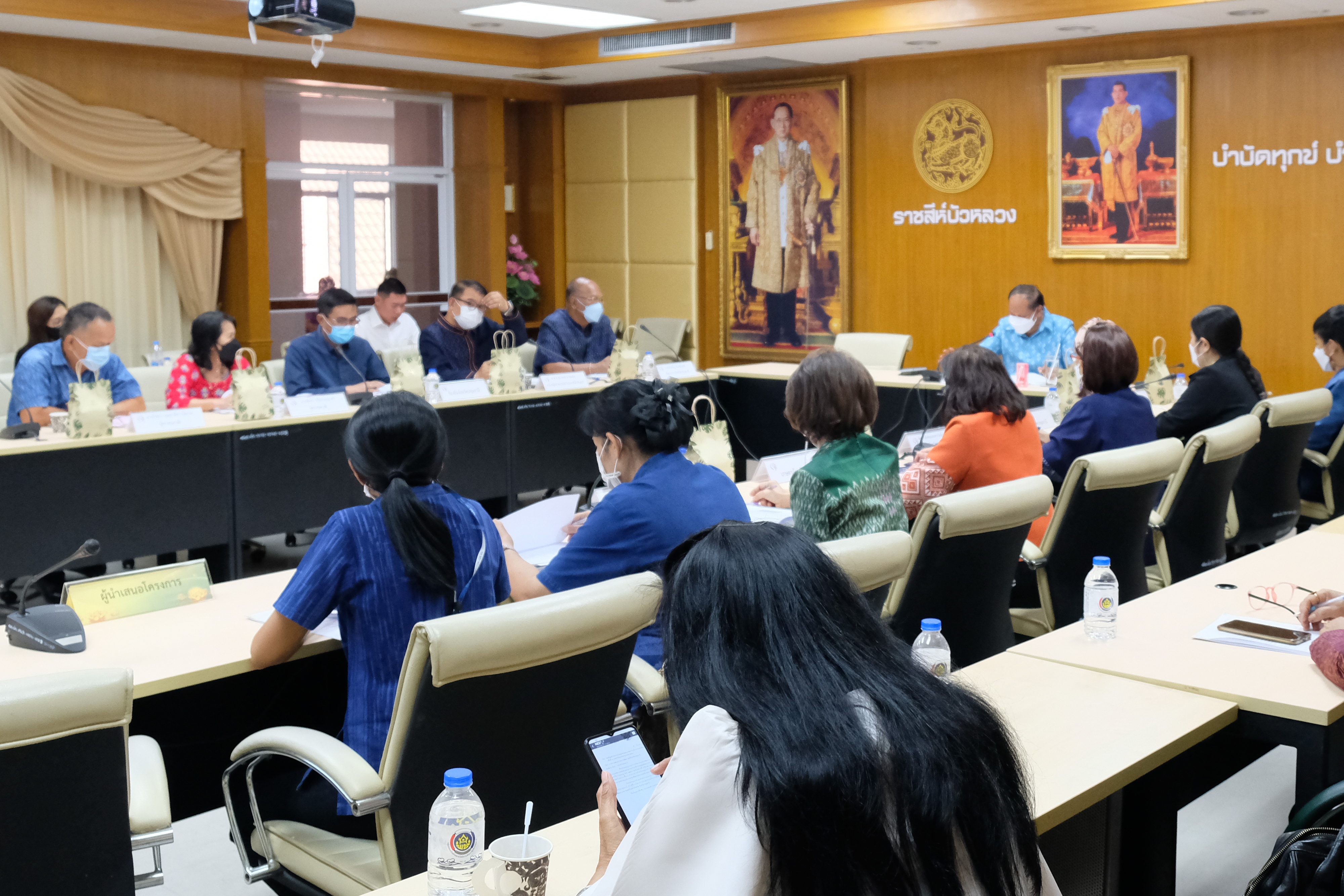 พช.ปทุมธานี “ประชุมคณะอนุกรรมการบริหารกองทุนพัฒนาบทบาทสตรีระดับจังหวัด จังหวัดปทุมธานี ครั้งที่ ๒/๒๕๖๖”
