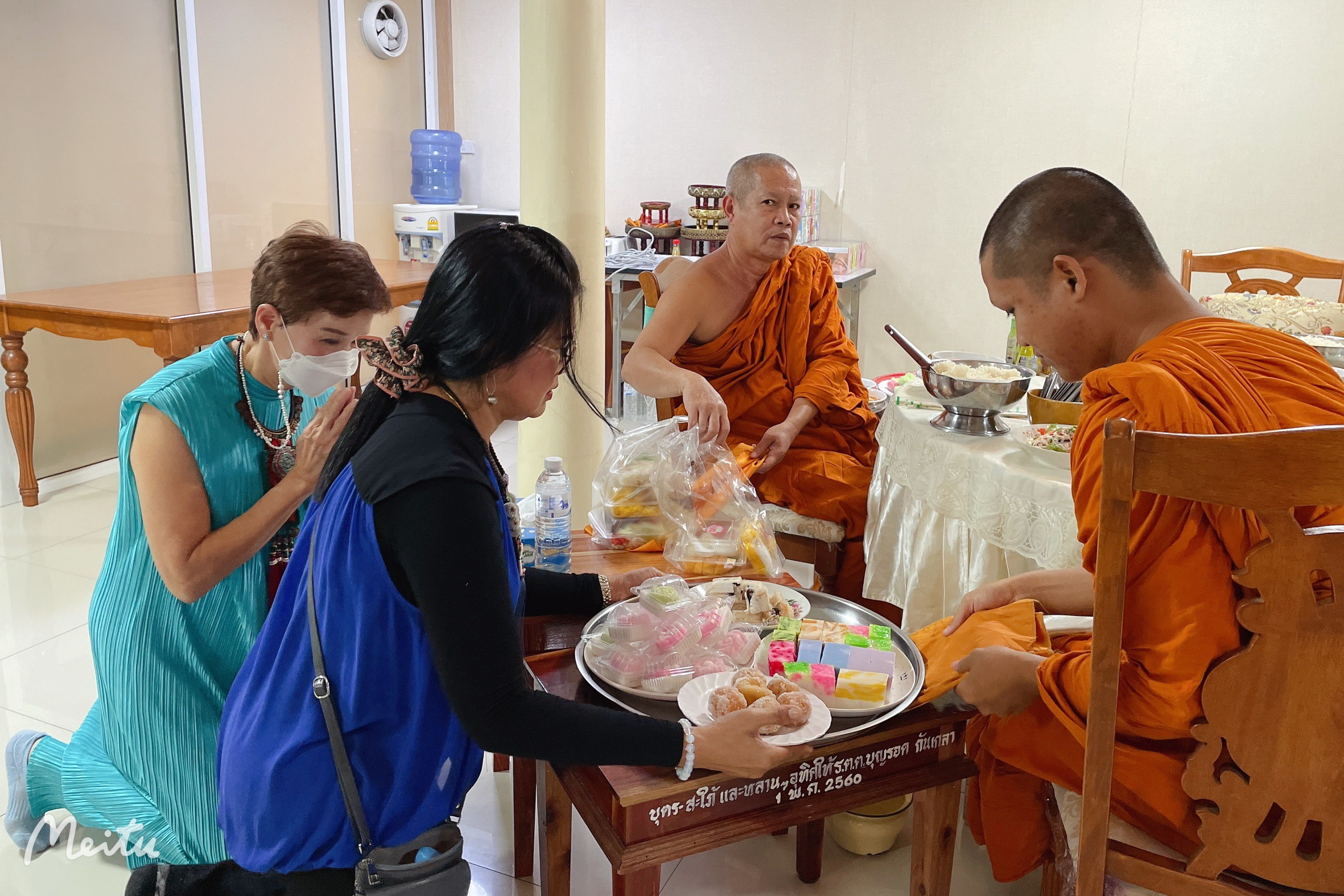 พช.ปทุมธานี “ขับเคลื่อนพลังสตรีปทุมธานี สร้างชุมชนเข้มแข็ง วันสตรีสากล ประจำปี ๒๕๖๖”