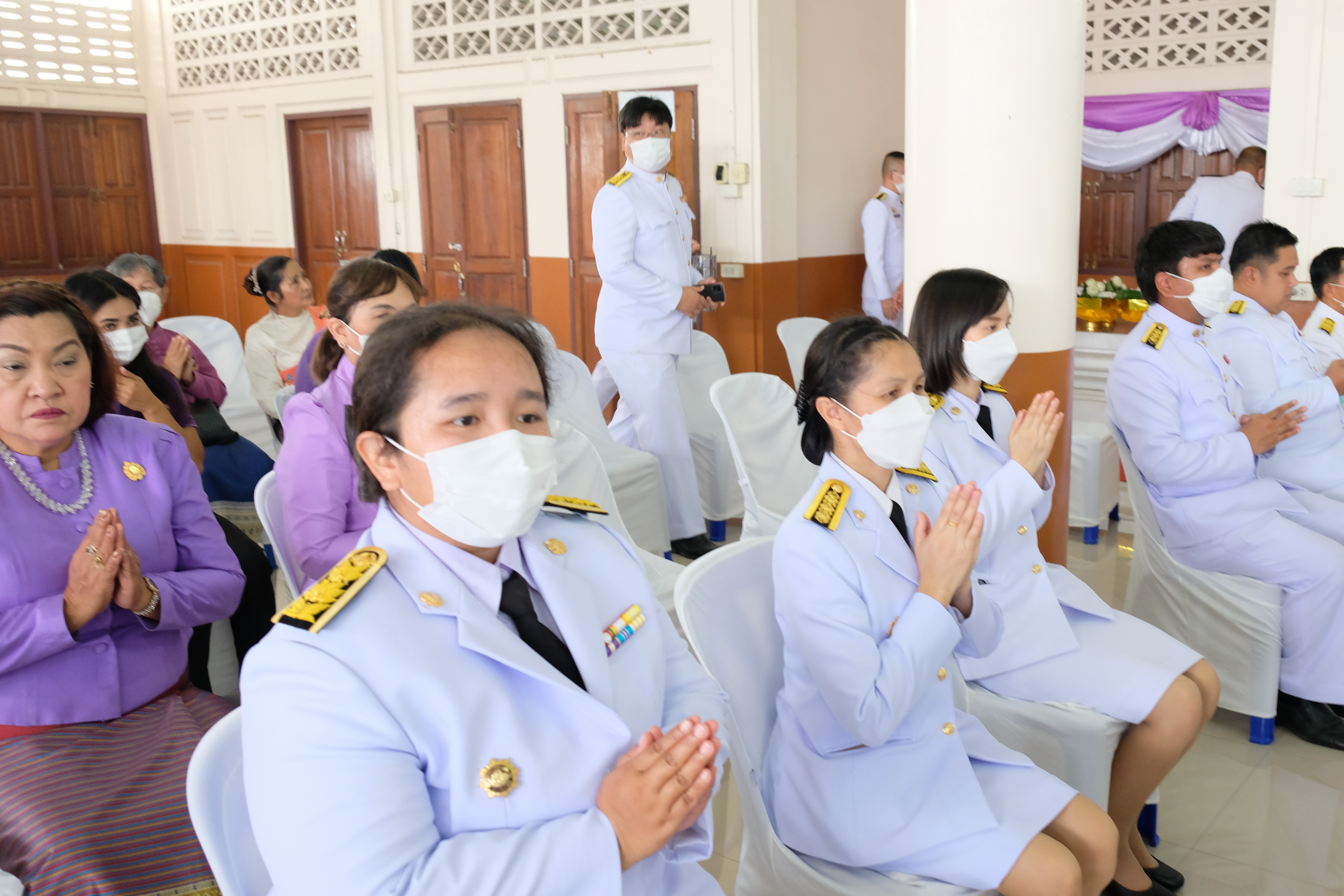 พช.ปทุมธานี “จังหวัดปทุมธานี จัดพิธีเจริญพระพุทธมนต์เฉลิมพระเกียรติสมเด็จพระกนิษฐาธิราชเจ้า กรมสมเด็จพระเทพรัตนราชสุดาฯ สยามบรมราชกุมารี และพิธีทอดผ้าป่าสมทบทุนกองทุนพัฒนาเด็กชนบท ในพระราชูปถัมภ์ฯ”