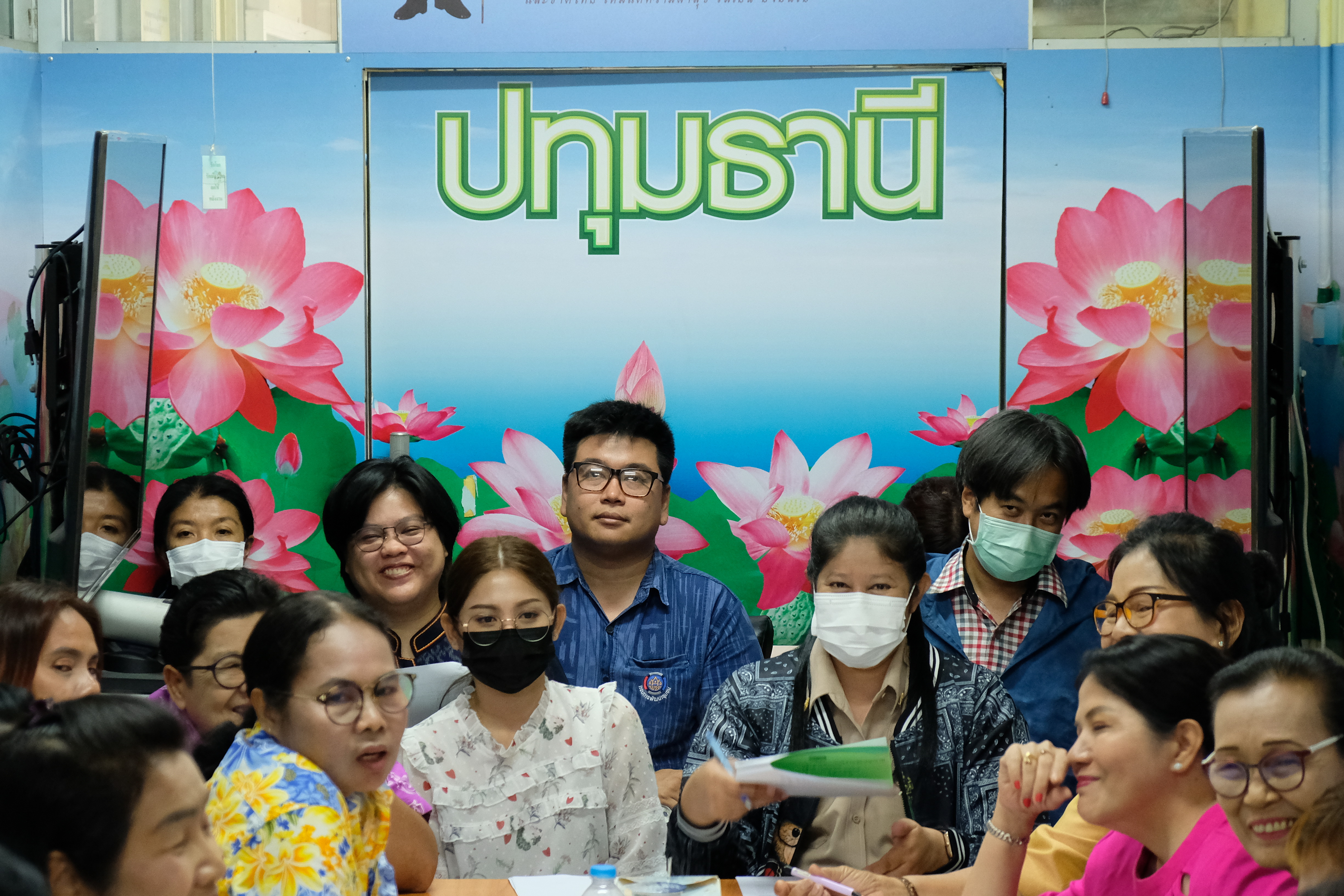 พช.ปทุมธานี “ส่งเสริมพลังสตรีให้ขับเคลื่อนงานพัฒนาชุมชน ประชุมคณะกรรมการพัฒนาสตรีจังหวัดปทุมธานี ครั้งที่ ๒/๒๕๖๖”