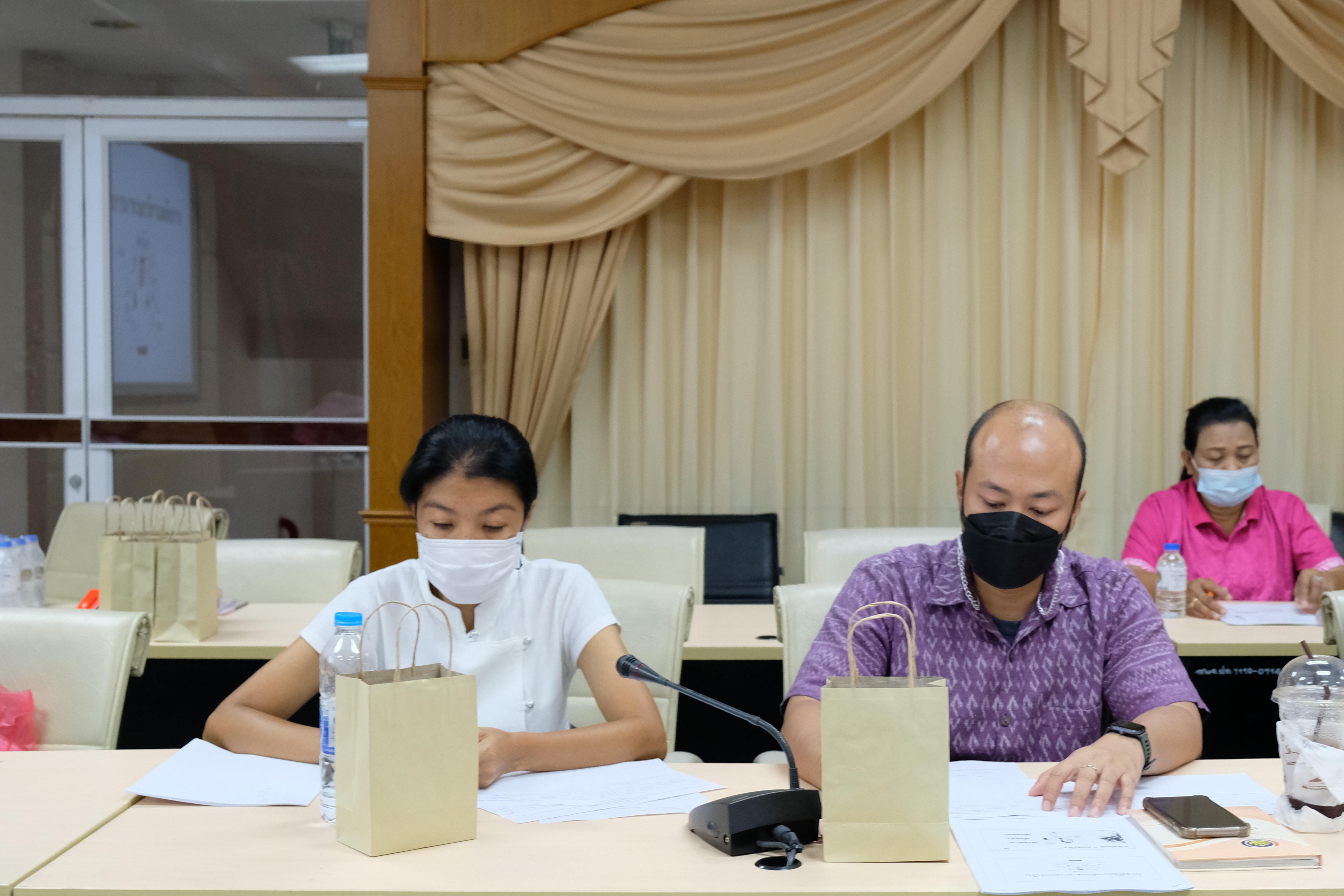 พช.ปทุมธานี “ส่งเสริมและพัฒนาทุนชุมชน ดำเนินโครงการประชุมเชิงปฏิบัติการสร้างทีมขับเคลื่อนการออมและการพัฒนาทักษะทางการเงิน (Financial Literacy)”