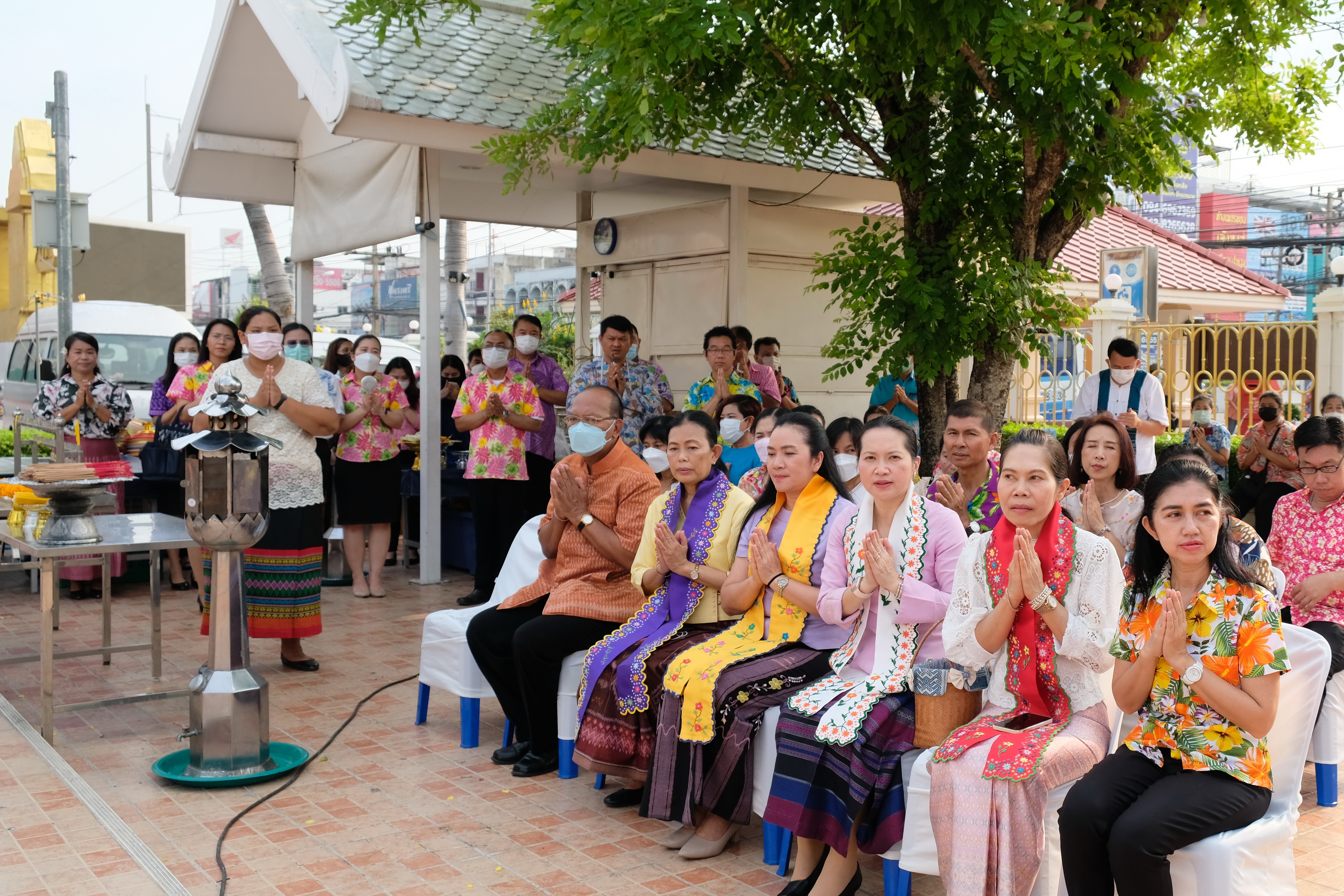 พช.ปทุมธานี “ร่วมสืบสานคุณค่าทางวัฒนธรรม เนื่องในประเพณีสงกรานต์ “ภายใต้แนวคิด สงกรานต์วิถีใหม่ สืบสานวัฒนธรรมไทย”