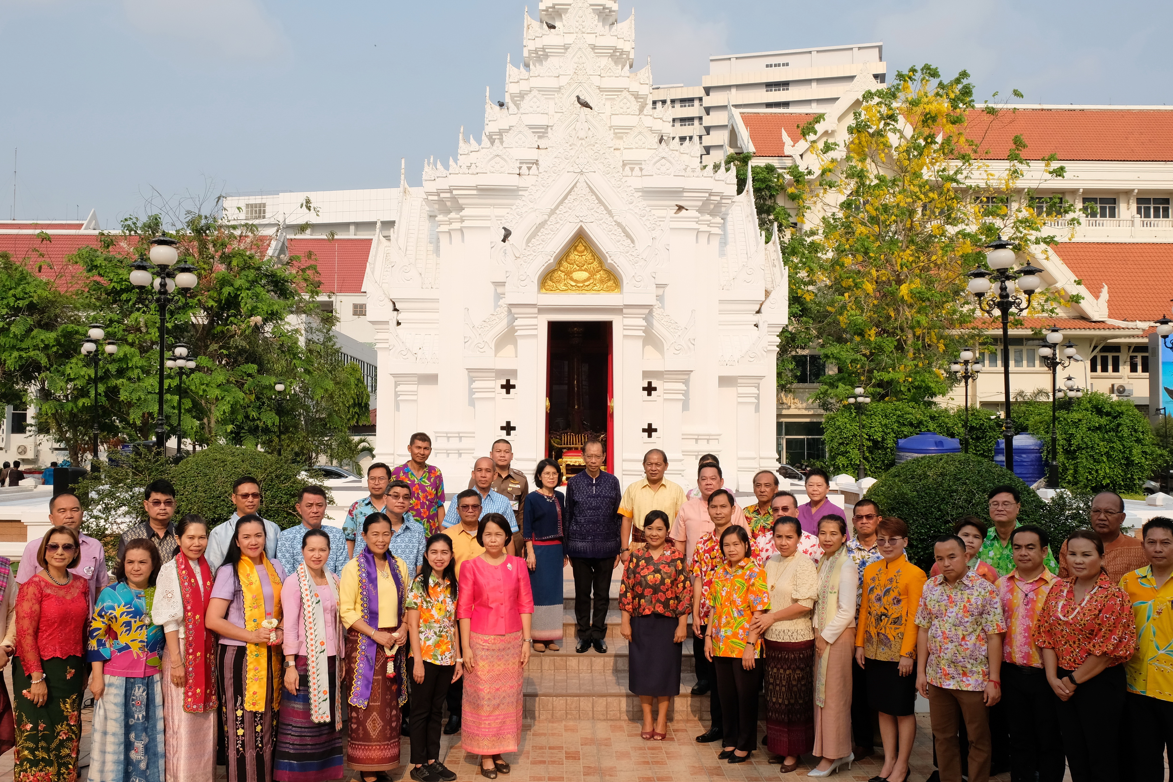 พช.ปทุมธานี “ร่วมสืบสานคุณค่าทางวัฒนธรรม เนื่องในประเพณีสงกรานต์ “ภายใต้แนวคิด สงกรานต์วิถีใหม่ สืบสานวัฒนธรรมไทย”