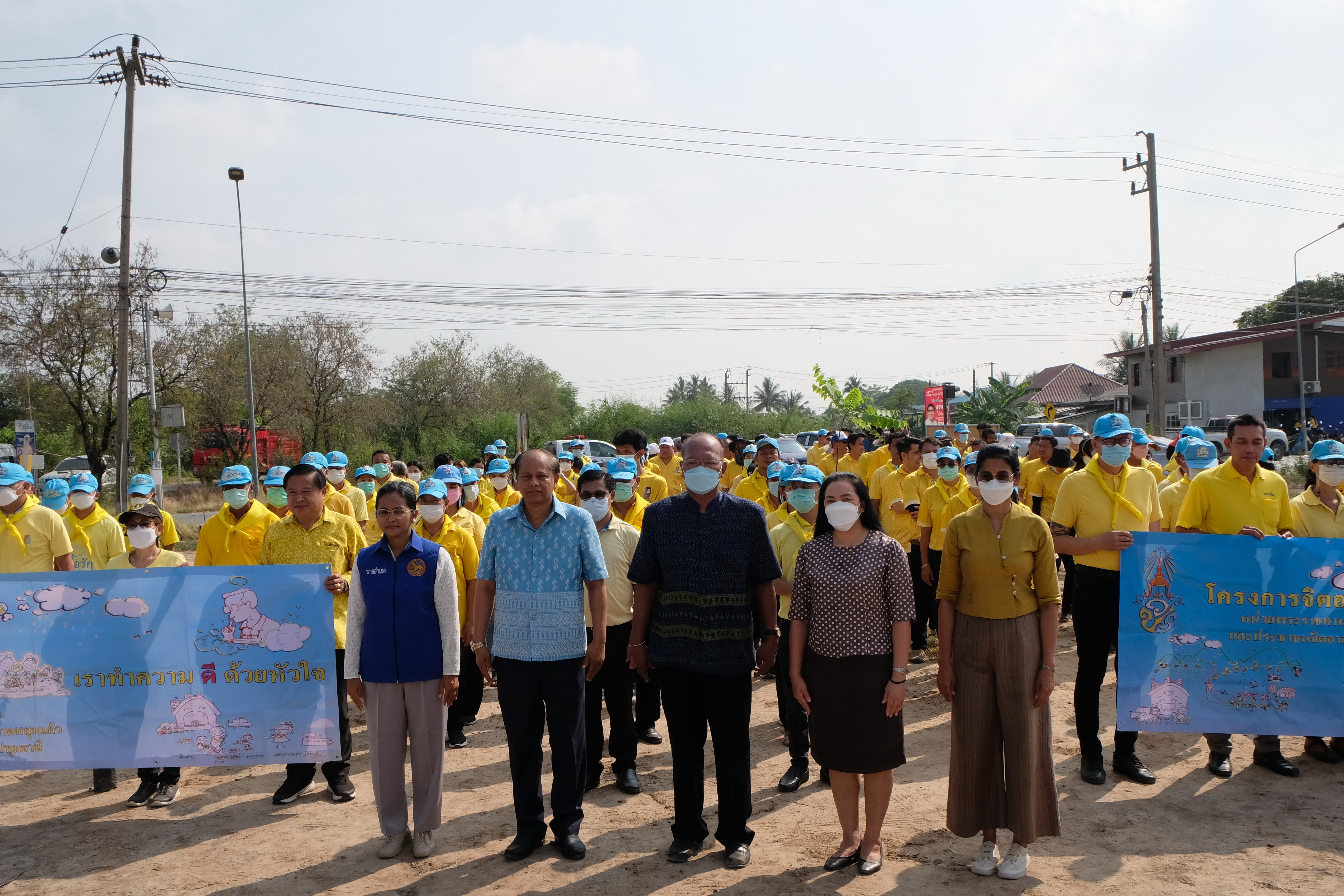 พช.ปทุมธานี “น้อมนำพระราชดำริกรมสมเด็จพระเทพรัตนราชสุดา ฯ สยามบรมราชกุมารี ขับเคลื่อนโครงการ “ทางนี้มีผลผู้คนรักกัน” สร้างความมั่นคงทางอาหารในพื้นที่จังหวัดปทุมธานี”