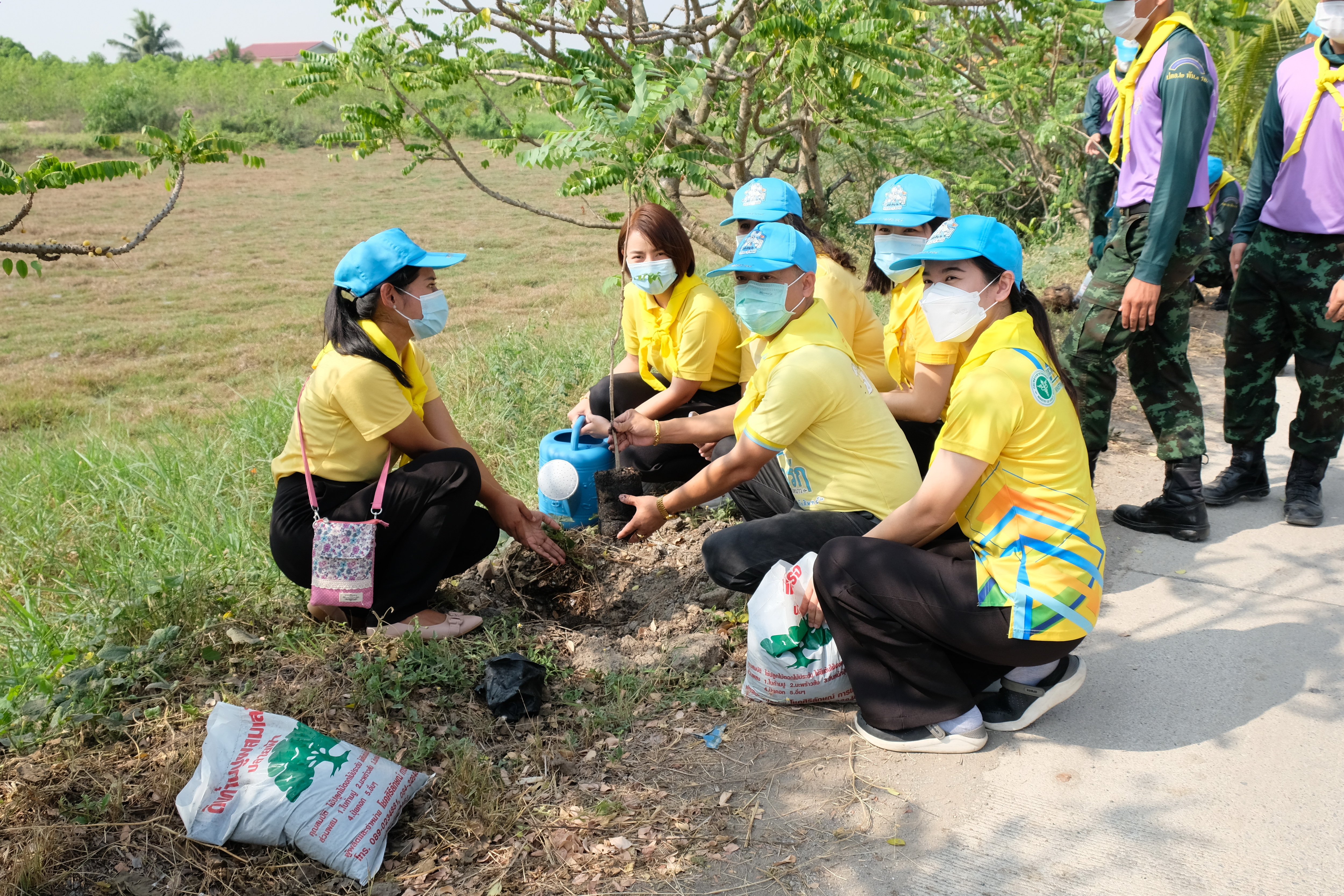 พช.ปทุมธานี “น้อมนำพระราชดำริกรมสมเด็จพระเทพรัตนราชสุดา ฯ สยามบรมราชกุมารี ขับเคลื่อนโครงการ “ทางนี้มีผลผู้คนรักกัน” สร้างความมั่นคงทางอาหารในพื้นที่จังหวัดปทุมธานี”