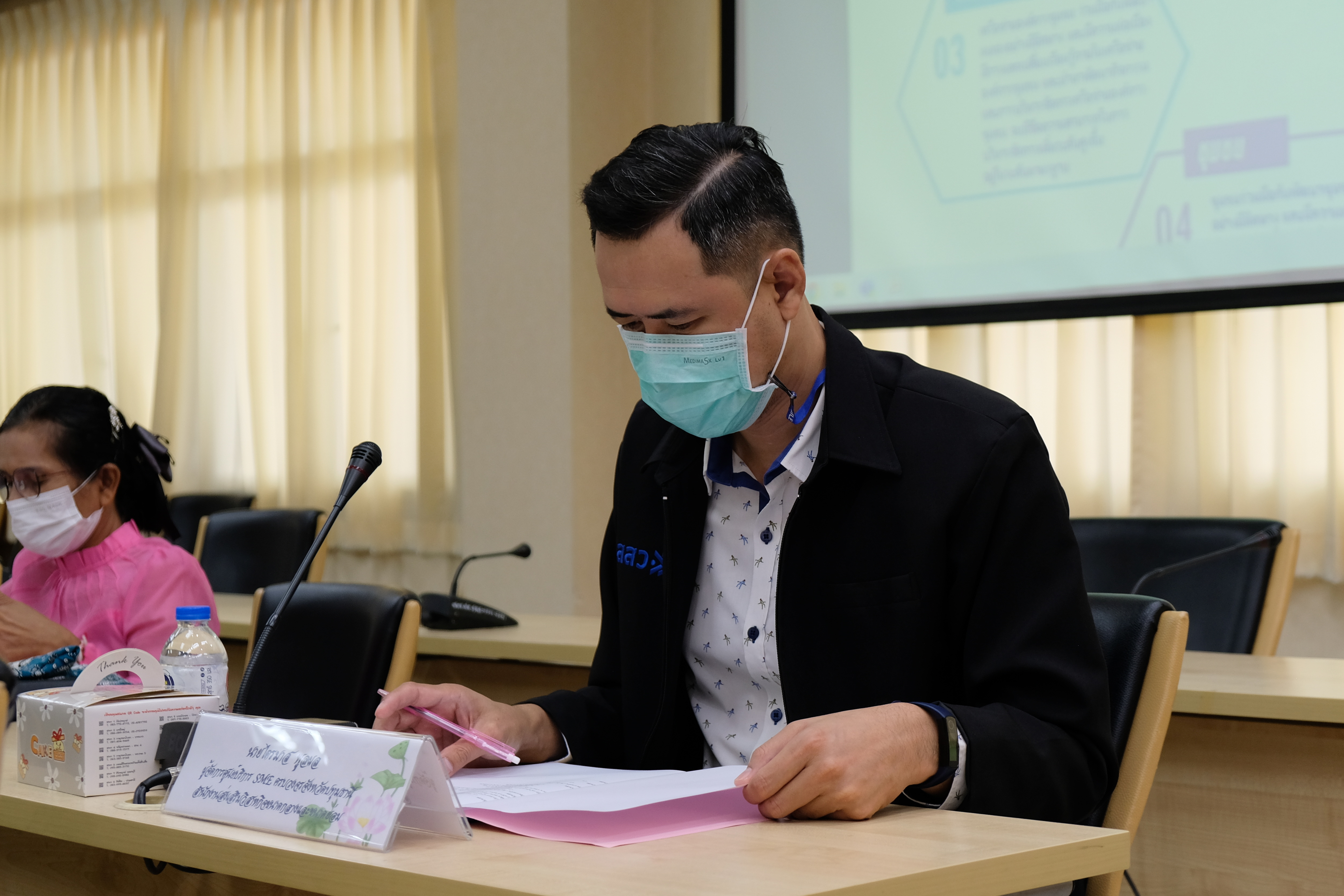 พช.ปทุมธานี “ประชุมคณะกรรมการรับรองมาตรฐานและคณะอนุกรรมการตรวจประเมินเพื่อการรับรองมาตรฐานการพัฒนาชุมชนจังหวัดปทุมธานี”