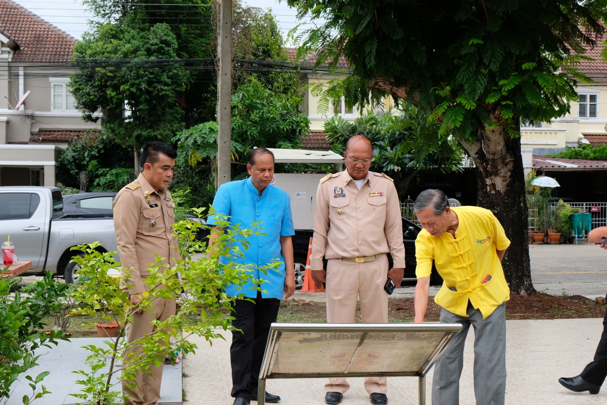 พช.ปทุมธานี “รองผู้ว่าปทุมฯ นำทีมลงพื้นที่อำเภอธัญบุรี คัดสรรกิจกรรมพัฒนาชุมชนดีเด่น ประจำปี ๒๕๖๖”