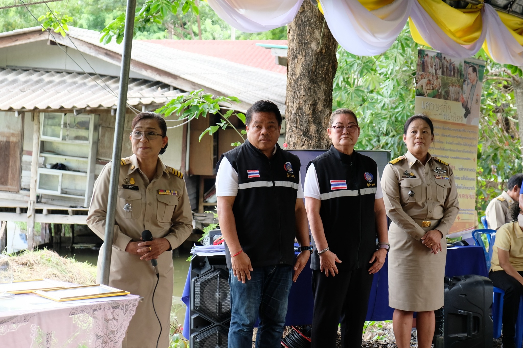 พช.ปทุมธานี “รองผู้ว่าปทุมฯ นำทีมลงพื้นที่อำเภอธัญบุรี คัดสรรกิจกรรมพัฒนาชุมชนดีเด่น ประจำปี ๒๕๖๖”