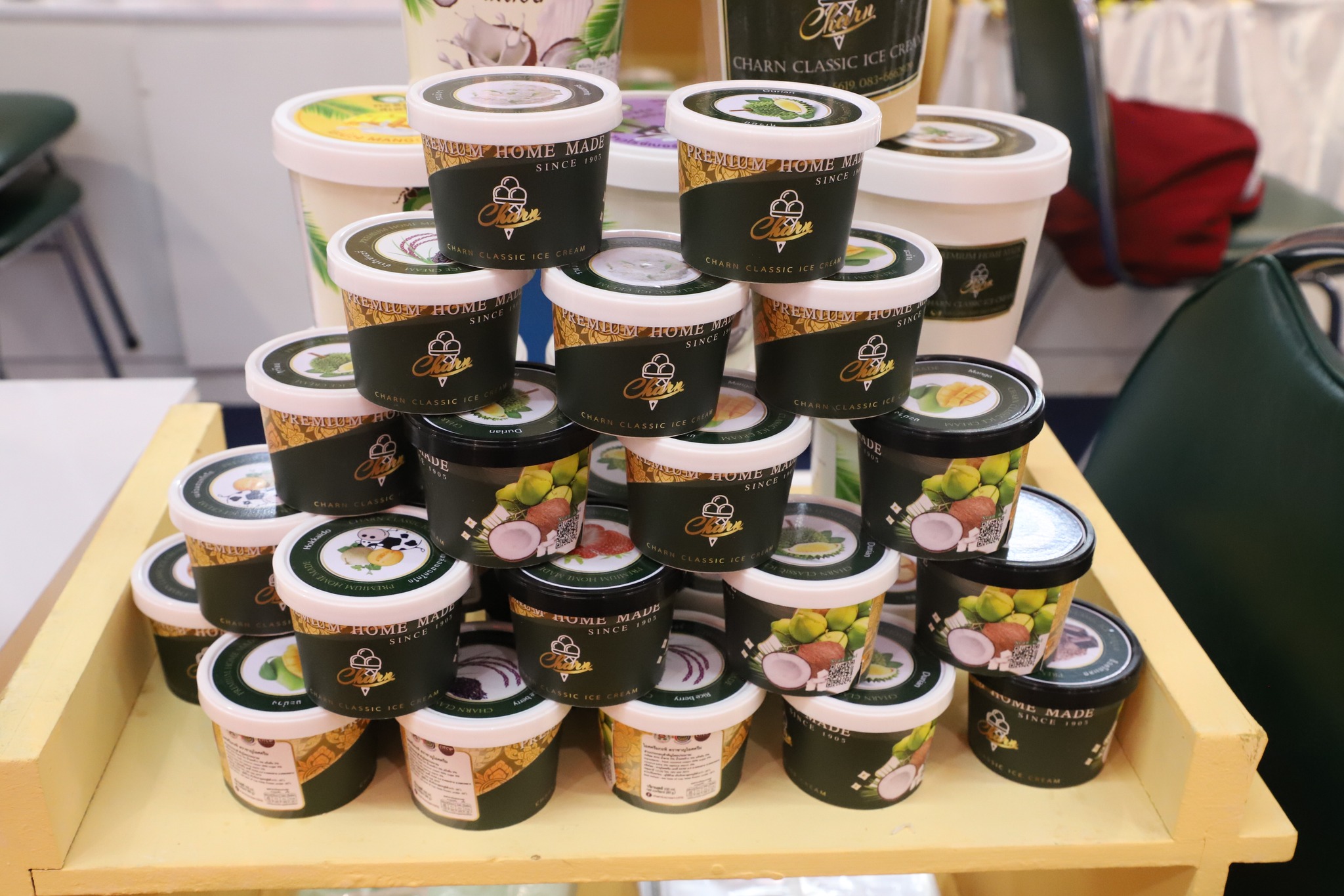 พช.ปทุมธานี “ส่งเสริมการพัฒนาเศรษฐกิจฐานราก ดำเนินโครงการยกระดับผู้ประกอบการ OTOP และผู้ผลิตสินค้าชุมชน สู่ Digital Marketing”