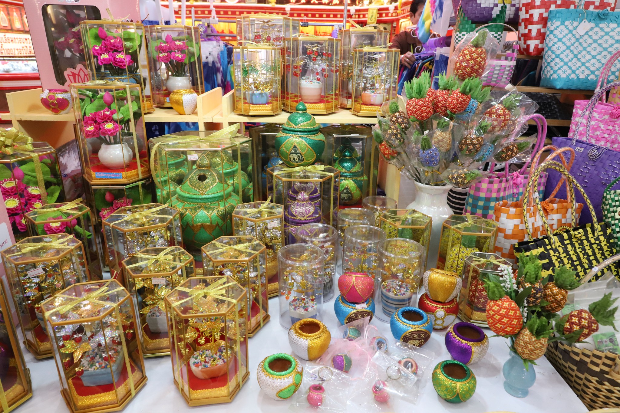 พช.ปทุมธานี “ส่งเสริมการพัฒนาเศรษฐกิจฐานราก ดำเนินโครงการยกระดับผู้ประกอบการ OTOP และผู้ผลิตสินค้าชุมชน สู่ Digital Marketing”