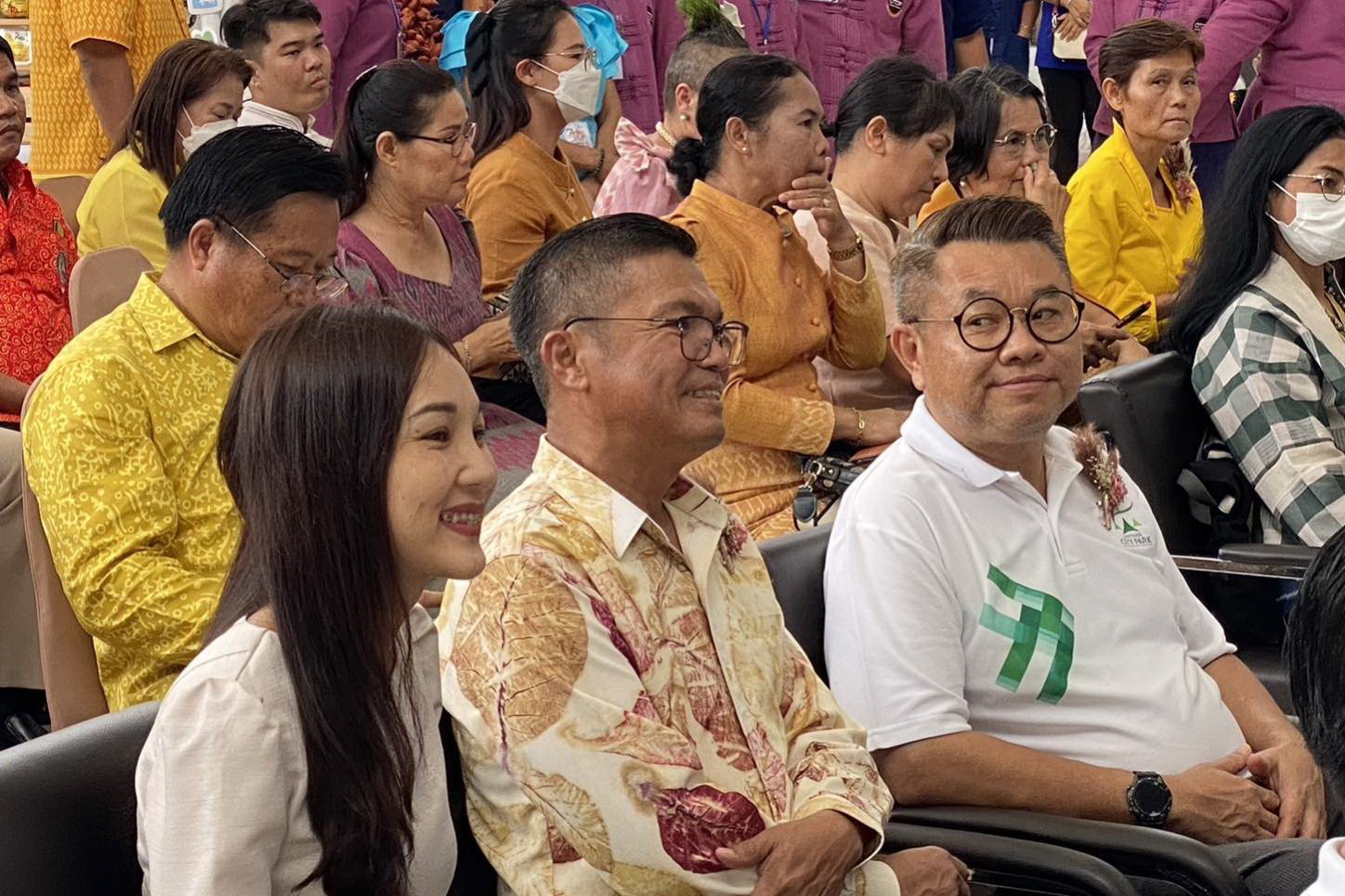 พช.ปทุมธานี “รองผู้ว่าฯ ปทุมธานี เป็นประธานพิธีเปิดงาน มหกรรม OTOP ปทุมธานีสานสัมพันธ์พระนครศรีอยุธยา”