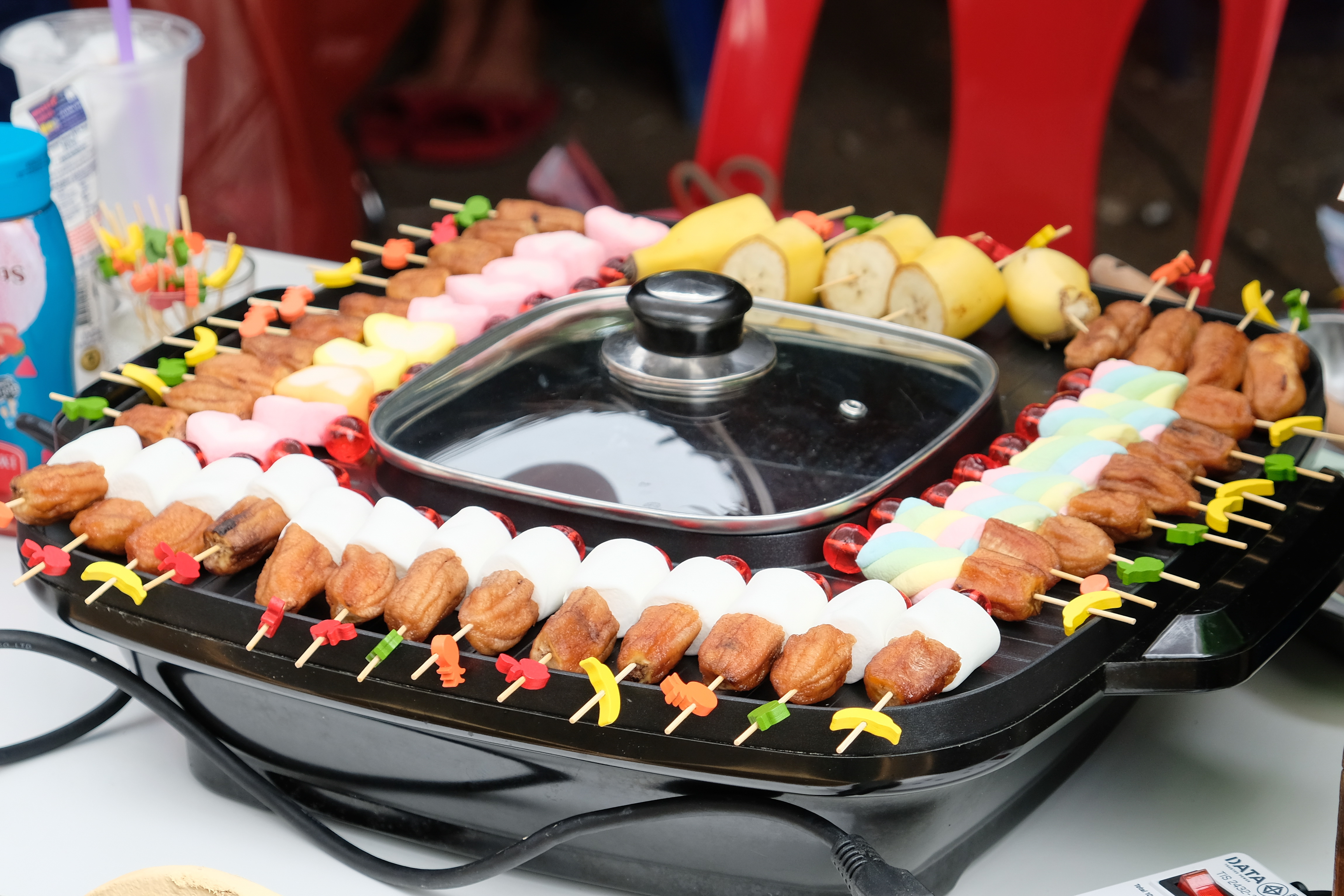 พช.ปทุมธานี “ขับเคลื่อนนโยบาย มท.๑ ส่งเสริมเศรฐกิจฐานราก การผลิต การตลาด และการจำหน่าย”