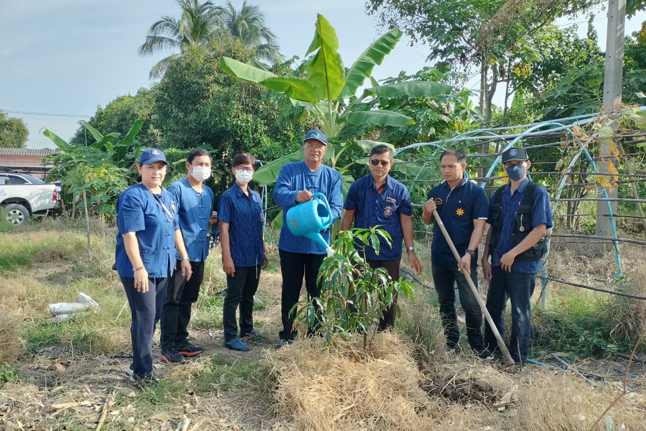 พช.ปทุมธานี “ขับเคลื่อนการดำเนินงานเครือข่ายโคก หนอง นา เพื่อพัฒนาพื้นที่เป็นศูนย์การเรียนรู้การพัฒนาคุณภาพชีวิต ตามหลักทฤษฎีใหม่ ประยุกต์สู่ โคก หนอง นา โมเดล”