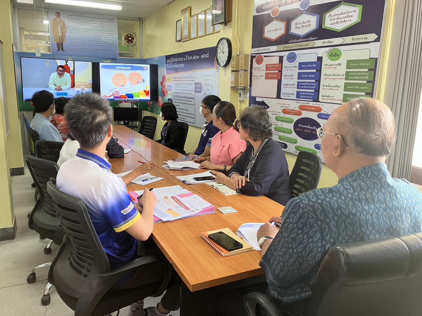 พช.ปทุมธานี “พัฒนาการจังหวัดปทุมธานี มอบนโยบายขับเคลื่อนองค์กรคุณธรรม สำนักงานพัฒนาชุมชนจังหวัดปทุมธานี ปี ๒๕๖๗”