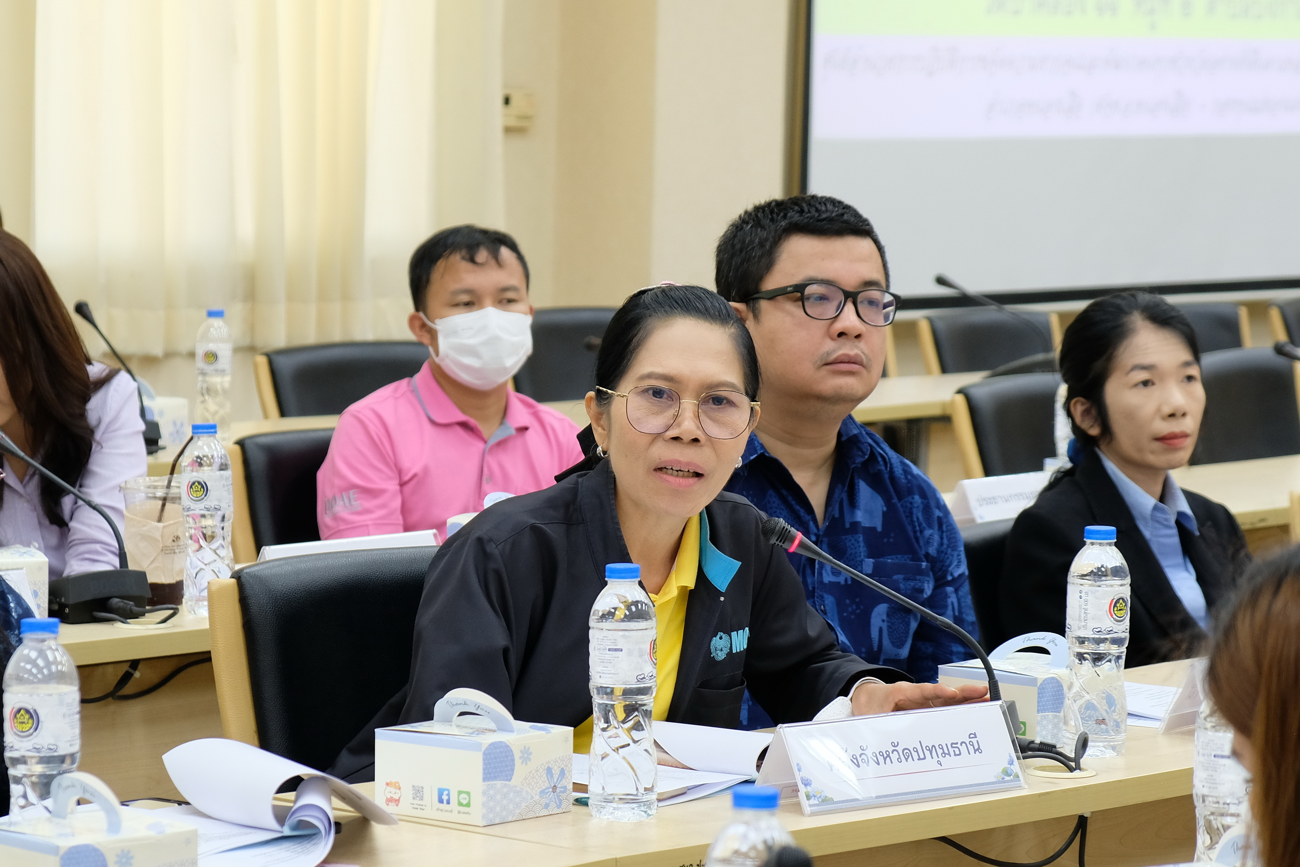 พช.ปทุมธานี “ขับเคลื่อนนโยบายการขจัดความยากจน ประชุม (คจพ.จ.) ครั้งที่ ๑/๒๕๖๗