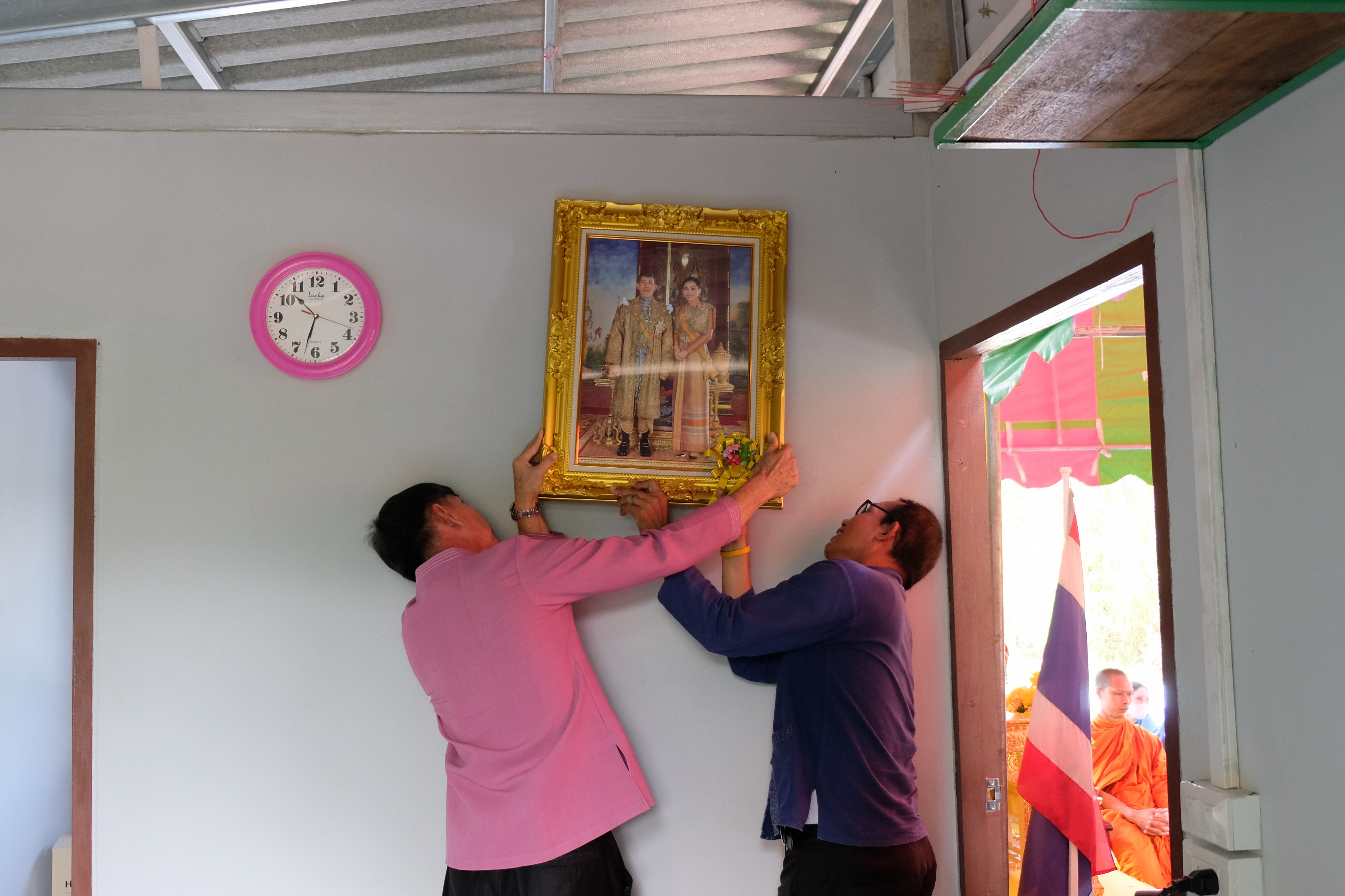 จังหวัดปทุมธานี “ส่งมอบบ้านห่วงใยจากใจ GLO ประจำปี ๒๕๖๖ ให้แก่ครัวเรือนตกเกณฑ์ TPMAP อำเภอหนองเสือ”