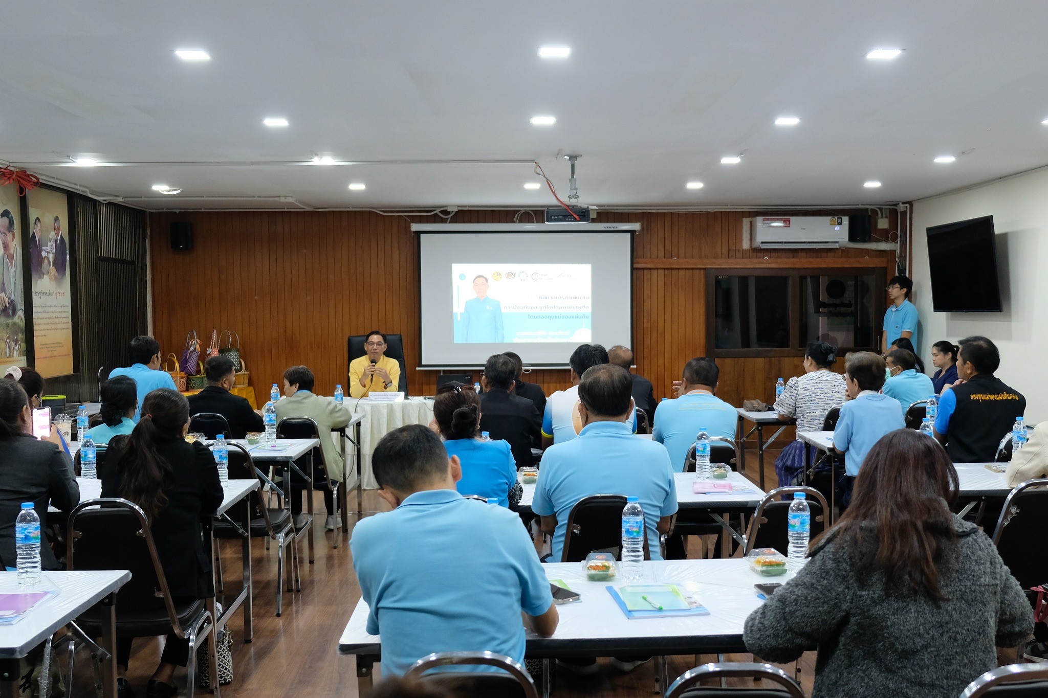 พช.ปทุมธานี “ดำเนินโครงการประชุมเชิงปฏิบัติการคณะกรรมการเครือข่ายกองทุนแม่ของแผ่นดินฯ”