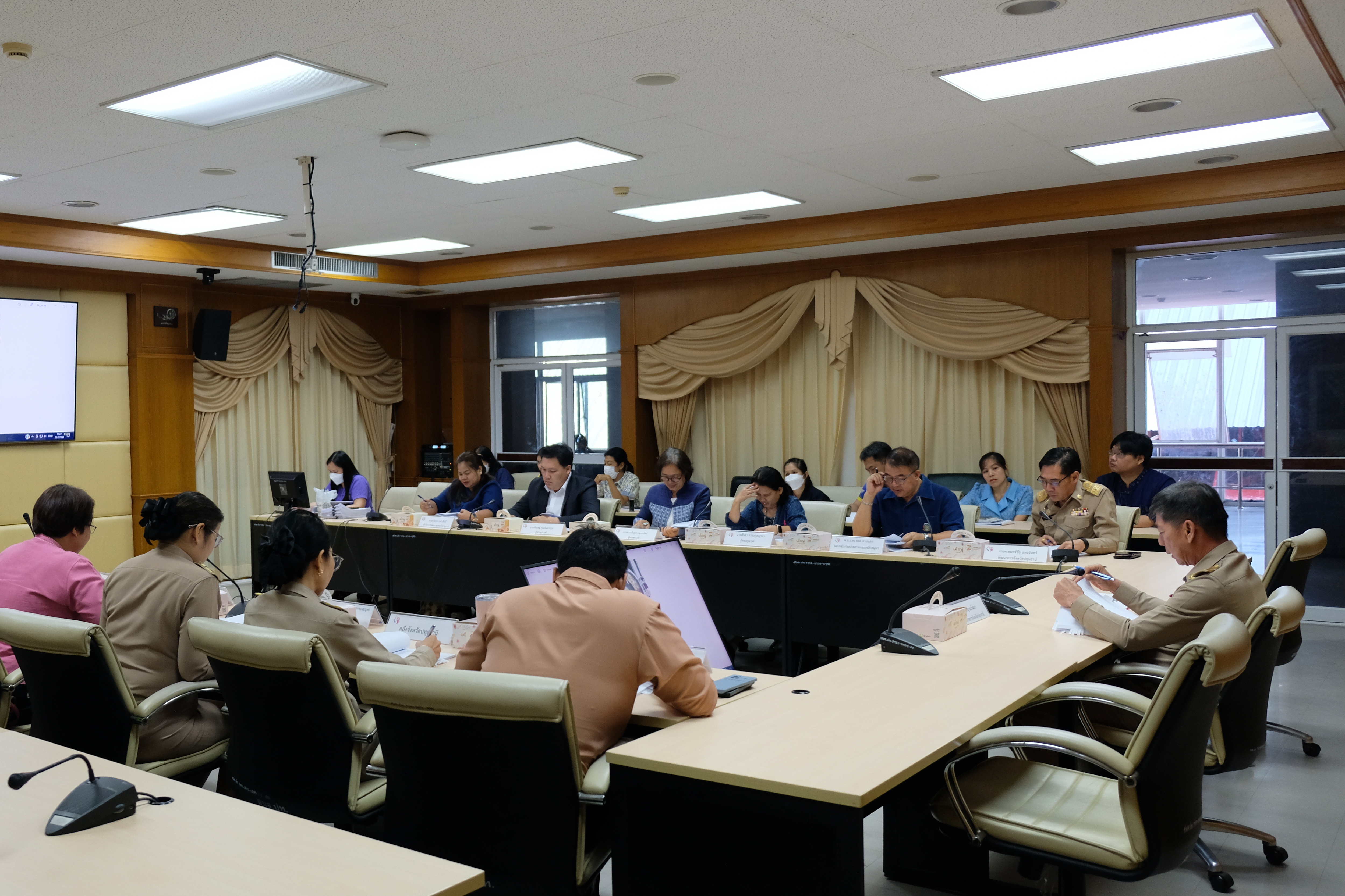 จังหวัดปทุมธานี “จัดประชุมคณะอนุกรรมการบริหารกองทุนพัฒนาบทบาทสตรีระดับจังหวัด ครั้งที่ ๑/๒๕๖๘”