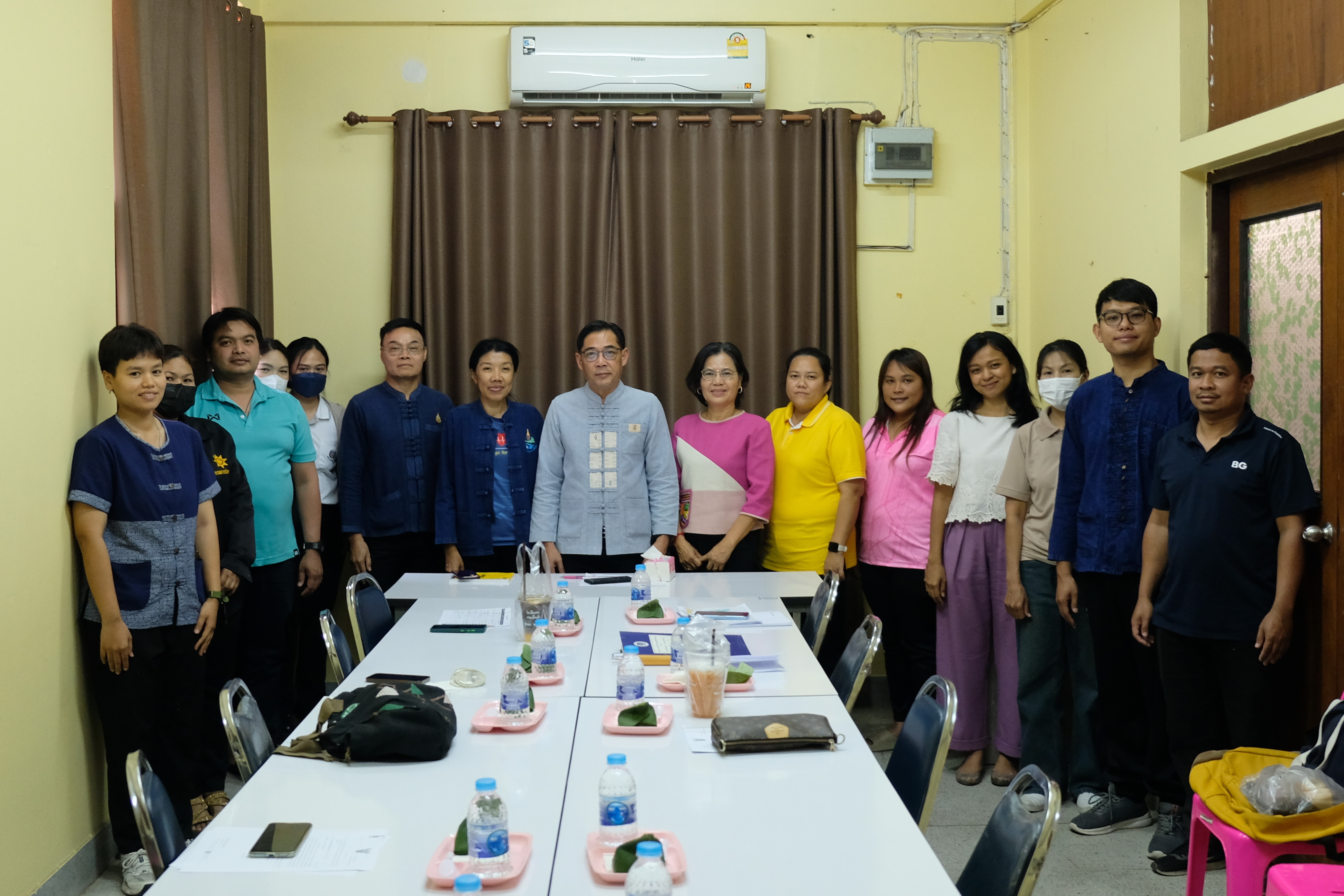 พช.ปทุมธานี “ติดตามสนับสนุนการจัดเก็บข้อมูล จปฐ. พื้นที่อำเภอสามโคก”