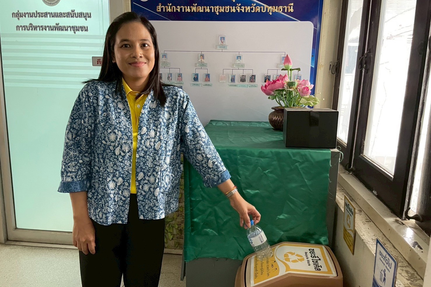 พช.ปทุมธานี “ดำเนินโครงการพัฒนาชุมชนใสสะอาด มิติที่ ๒ สำนักงานสะดวก”