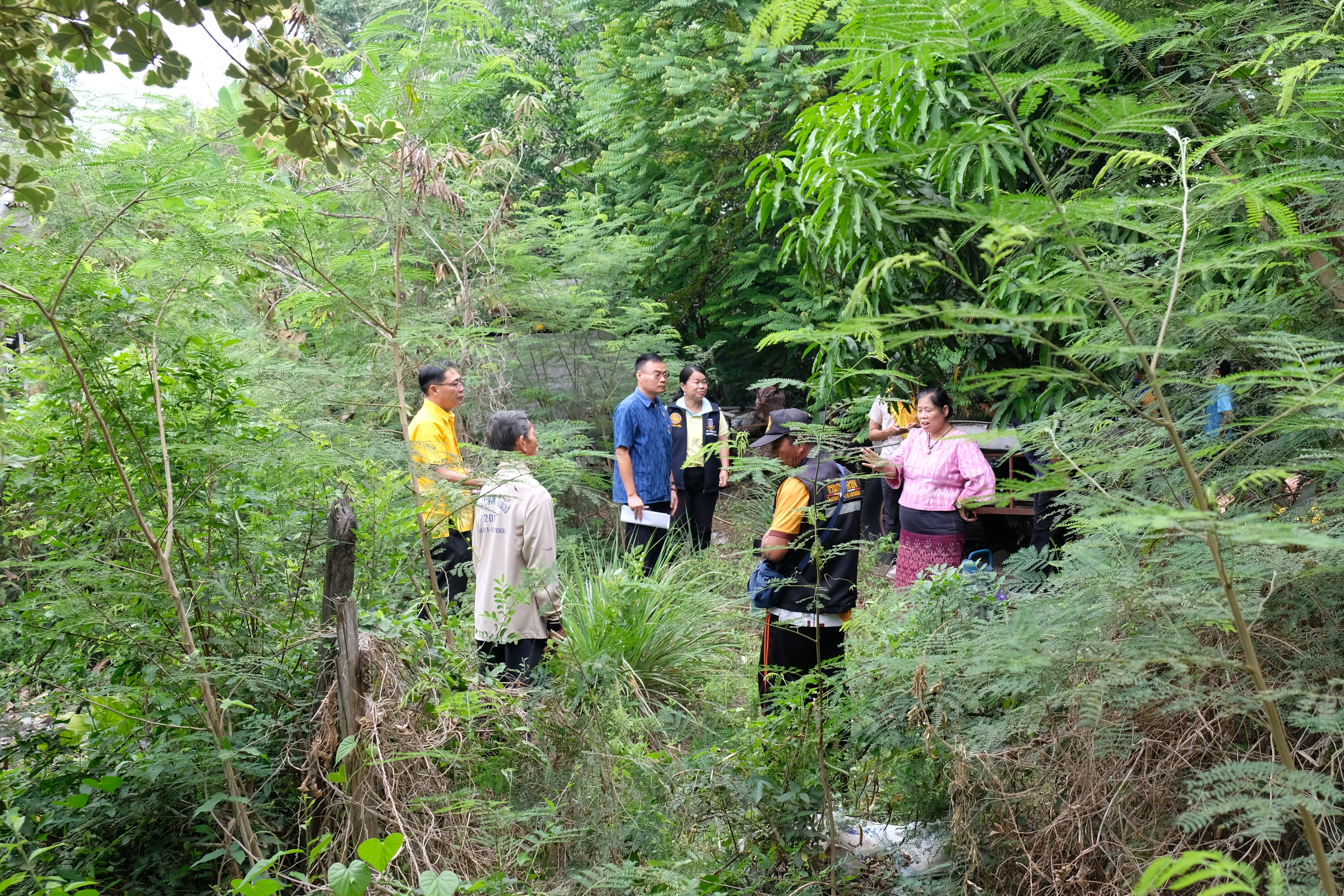 พช.ปทุมธานี “ขับเคลื่อนนโยบายการขจัดความยากจนฯ และติดตามการขับเคลื่อนงานตามภารกิจสำคัญของกรมการพัฒนาชุมชนอำเภอหนองเสือ”