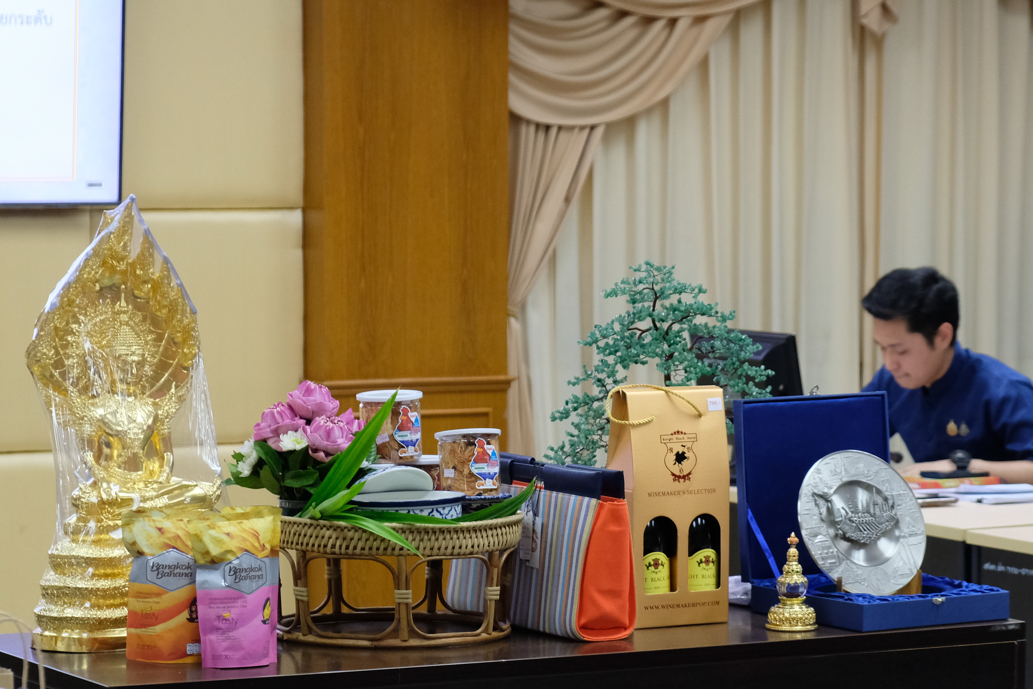 จังหวัดปทุมธานี “คัดสรรสุดยอดผลิตภัณฑ์ OTOP เด่น จังหวัด (Provincial Star OTOP :  PSO) ปี พ.ศ. ๒๕๖๘”