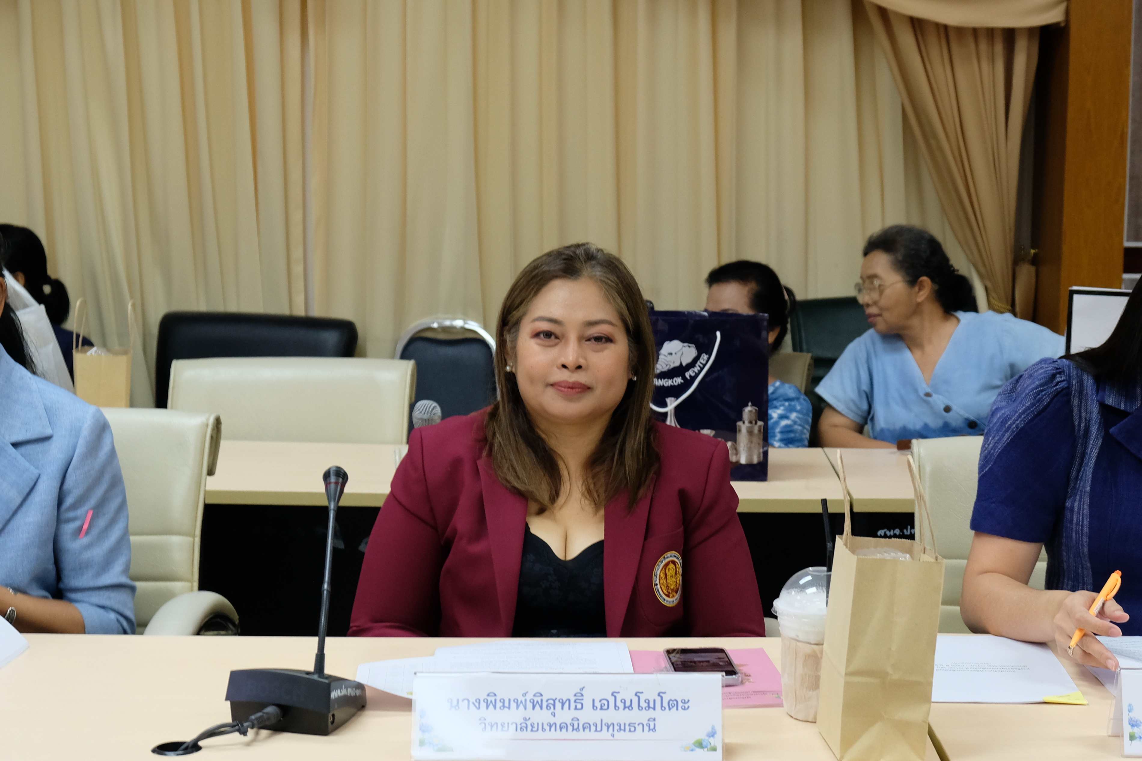 จังหวัดปทุมธานี “คัดสรรสุดยอดผลิตภัณฑ์ OTOP เด่น จังหวัด (Provincial Star OTOP :  PSO) ปี พ.ศ. ๒๕๖๘”