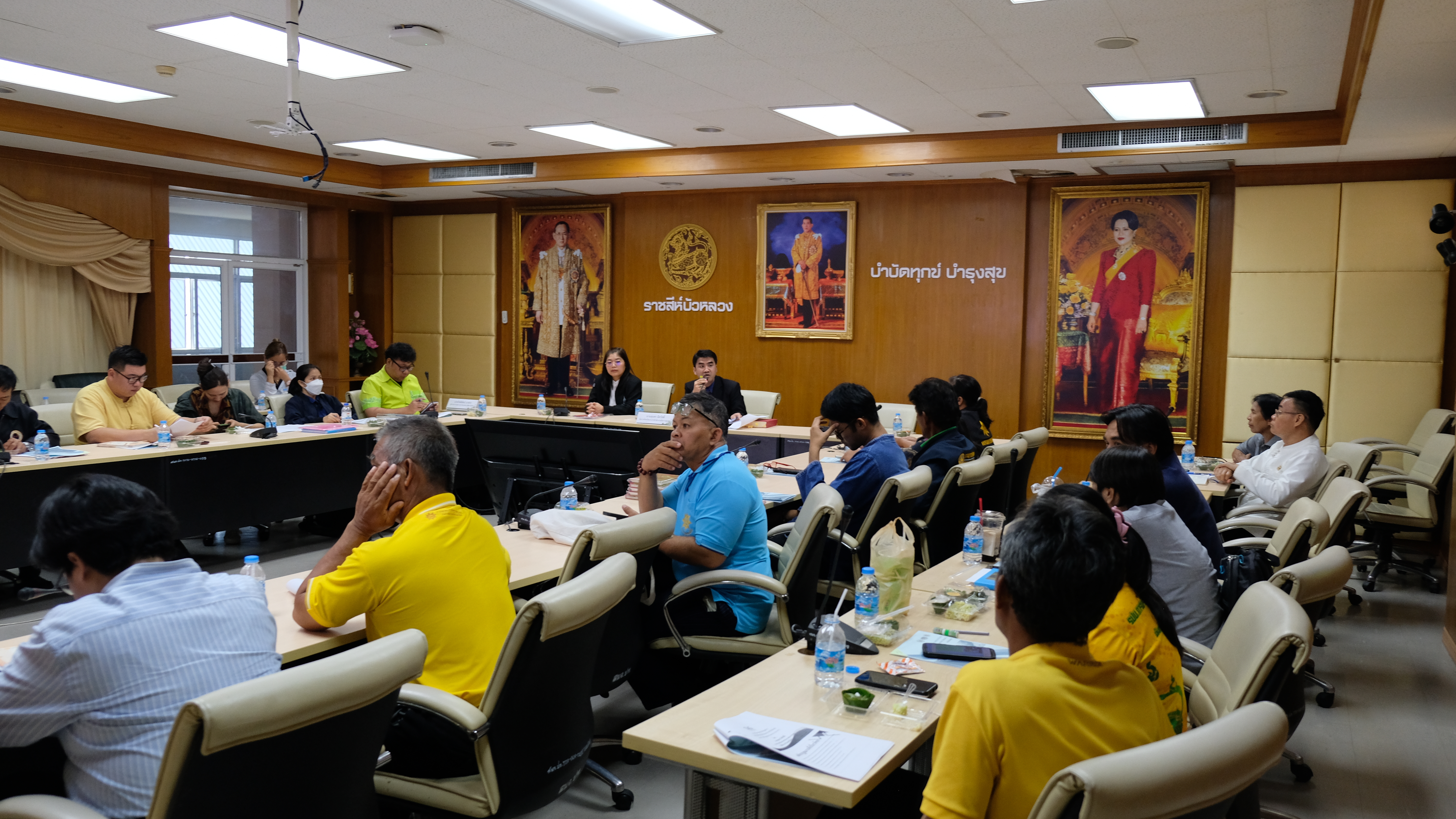 พช.ปทุมธานี “ดำเนินโครงการประชุมเชิงปฏิบัติการเสริมสร้างธรรมาภิบาลโครงการแก้ไขปัญหาความยากจน (กข.คจ.) ระดับจังหวัด”