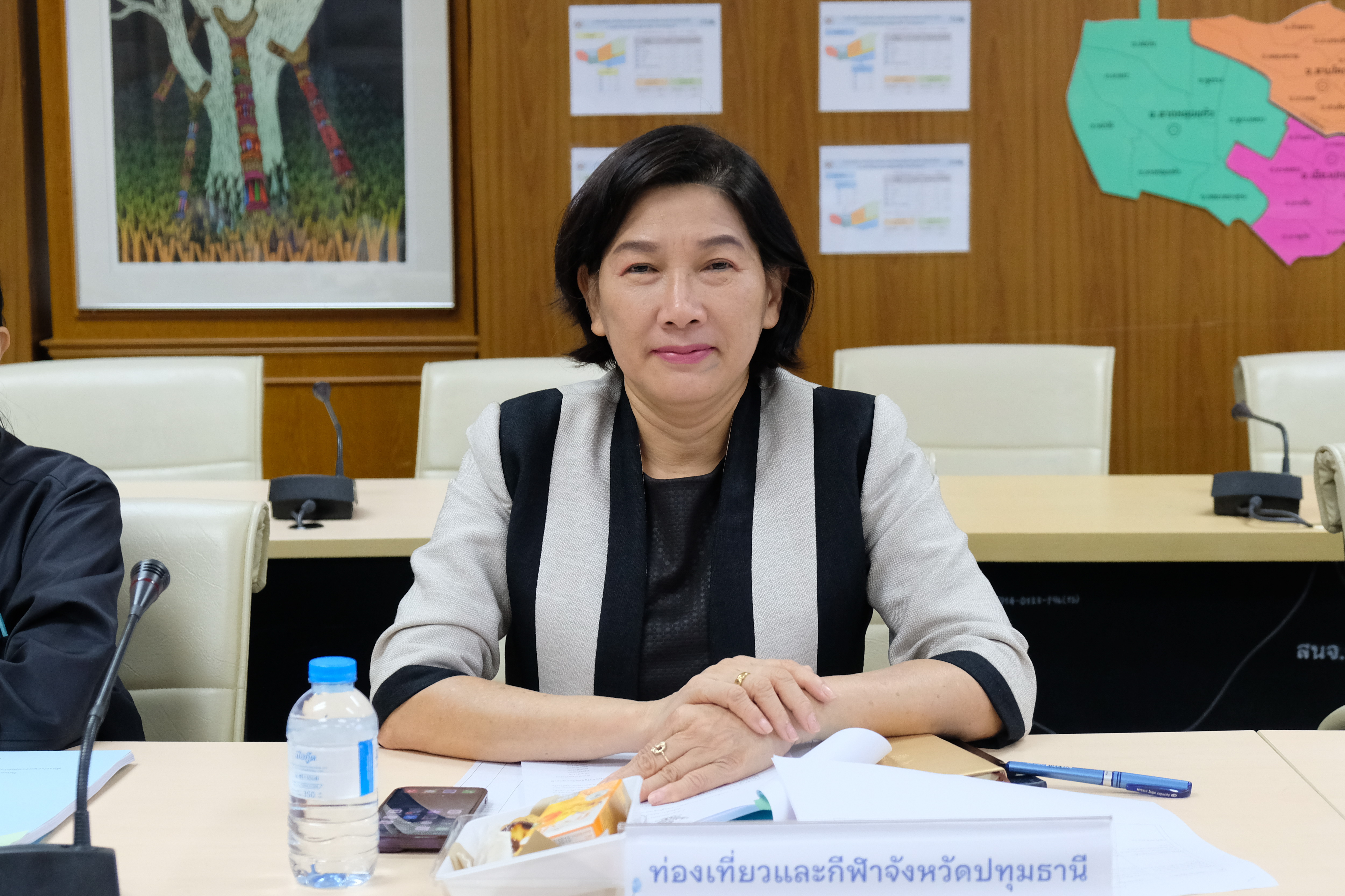 จังหวัดปทุมธานี “ประชุมคณะทำงานการพัฒนาเศรษฐกิจฐานรากและประชารัฐ จังหวัดปทุมธานี ครั้งที่ ๒/๒๕๖๘